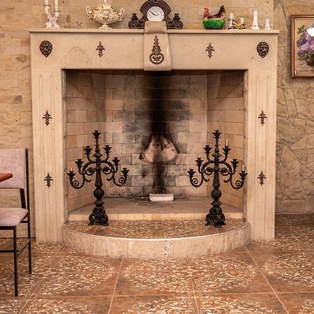 Castel Unghern Ivancea 외부 사진